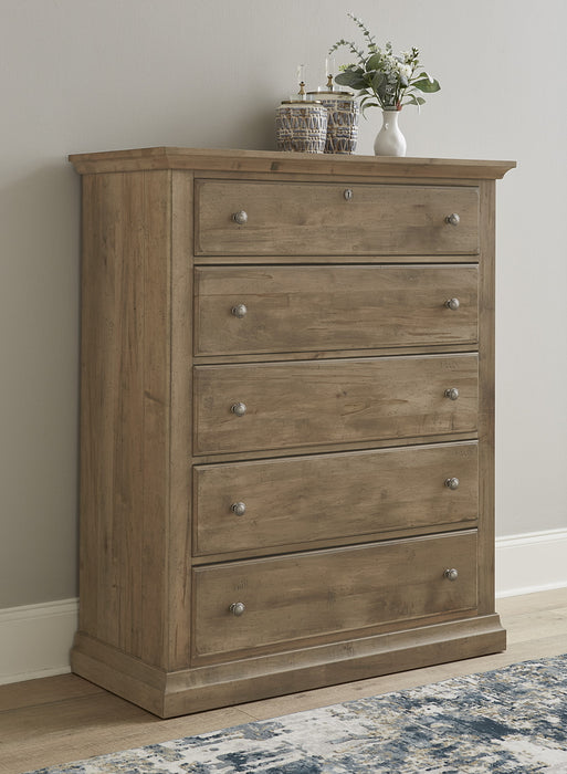 Vaughan Bassett Carlisle 5 Drawer Chest in Warm Natural