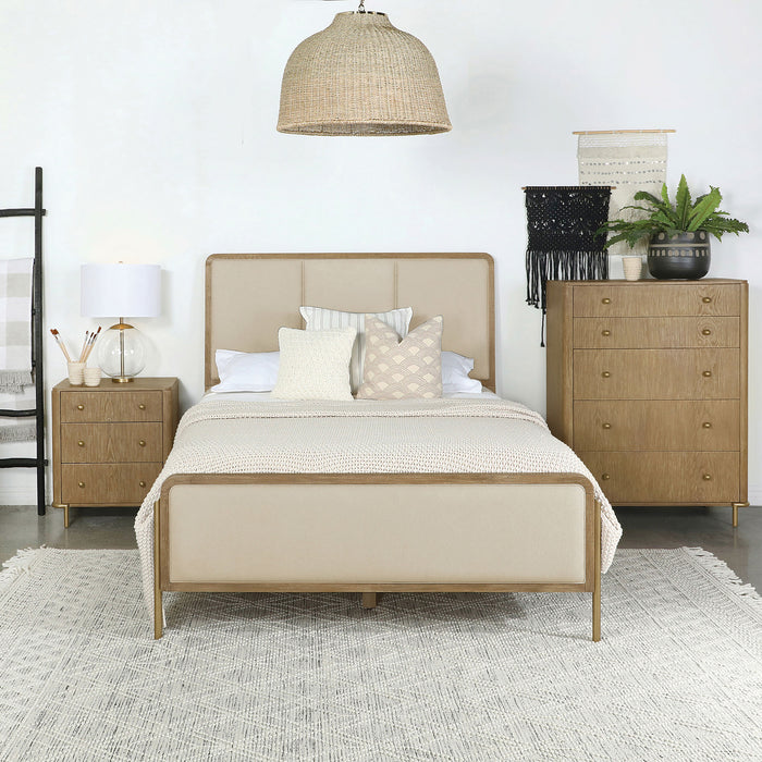 Arini Panel Bed