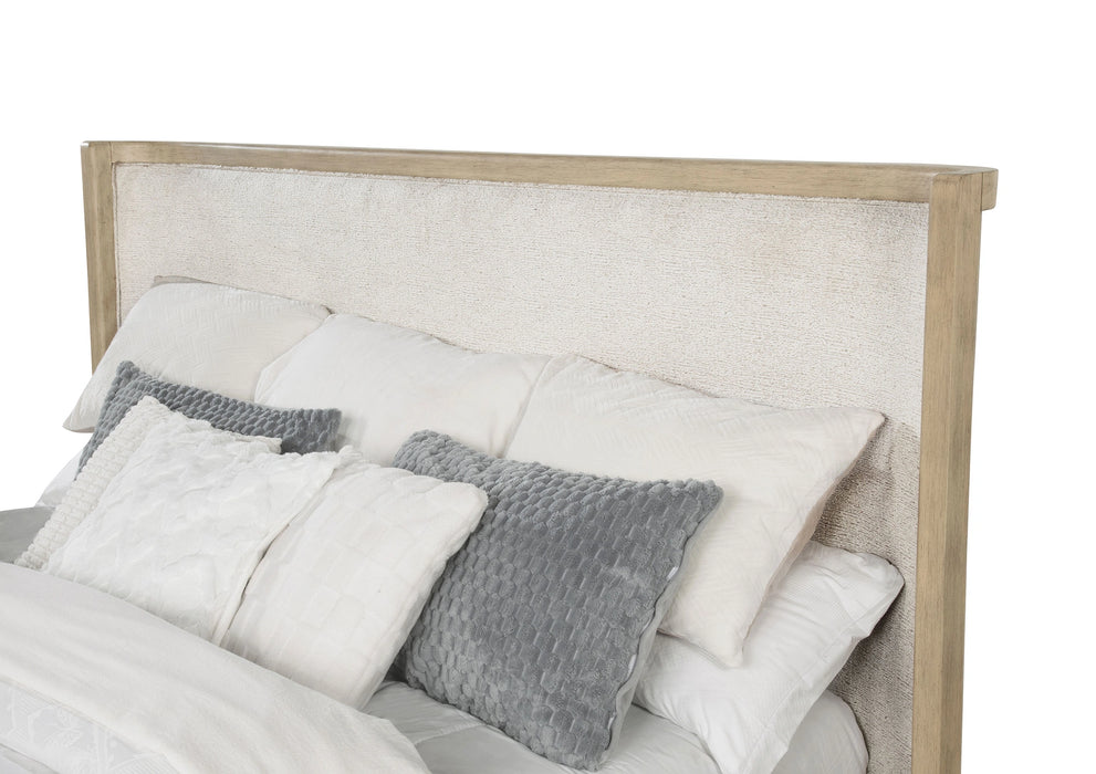 Kailani Wingback Platform Bed