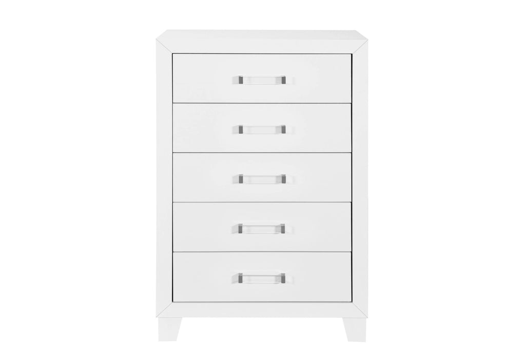 Luccia White Chest