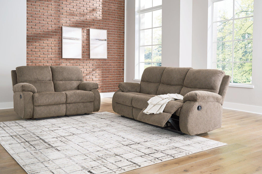 Scranto Living Room Set