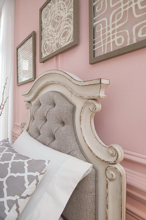 Realyn Upholstered Bed - Pay Less Furniture (NJ)