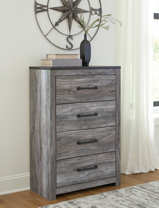 Bronyan Chest of Drawers