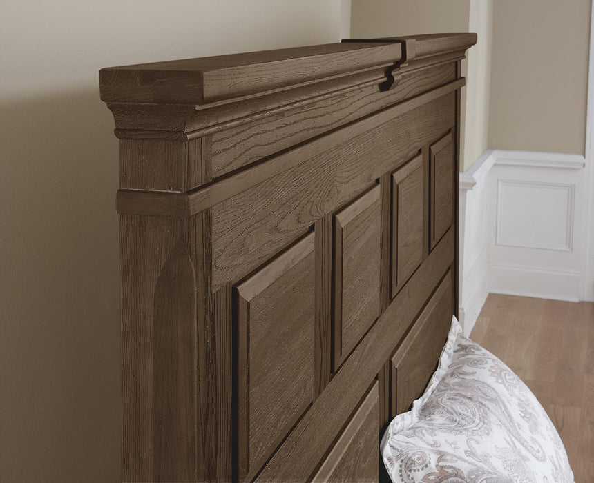 Vaughan-Bassett Heritage Queen Mansion Bed with Storage Footboard in Cobblestone Oak