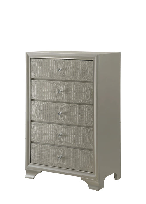 Lyssa Chest